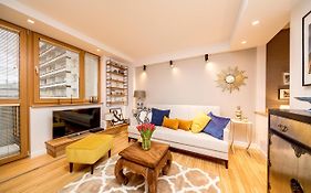 Golden Apartment With Air Condition By Your Freedom